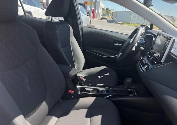 Toyota Corolla cena 74900 przebieg: 72000, rok produkcji 2021 z Janów Lubelski małe 211